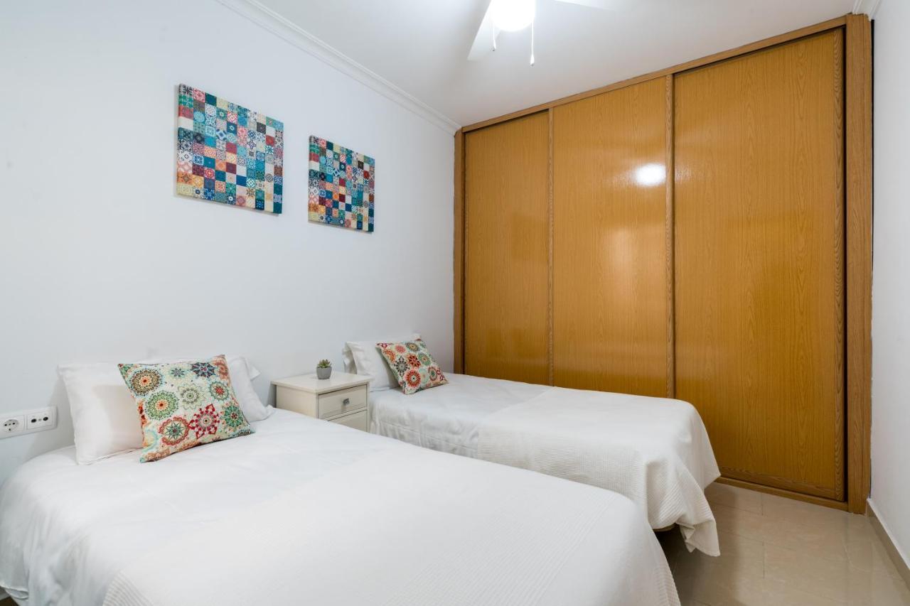 Holi-Rent Salado Sevilha Exterior foto